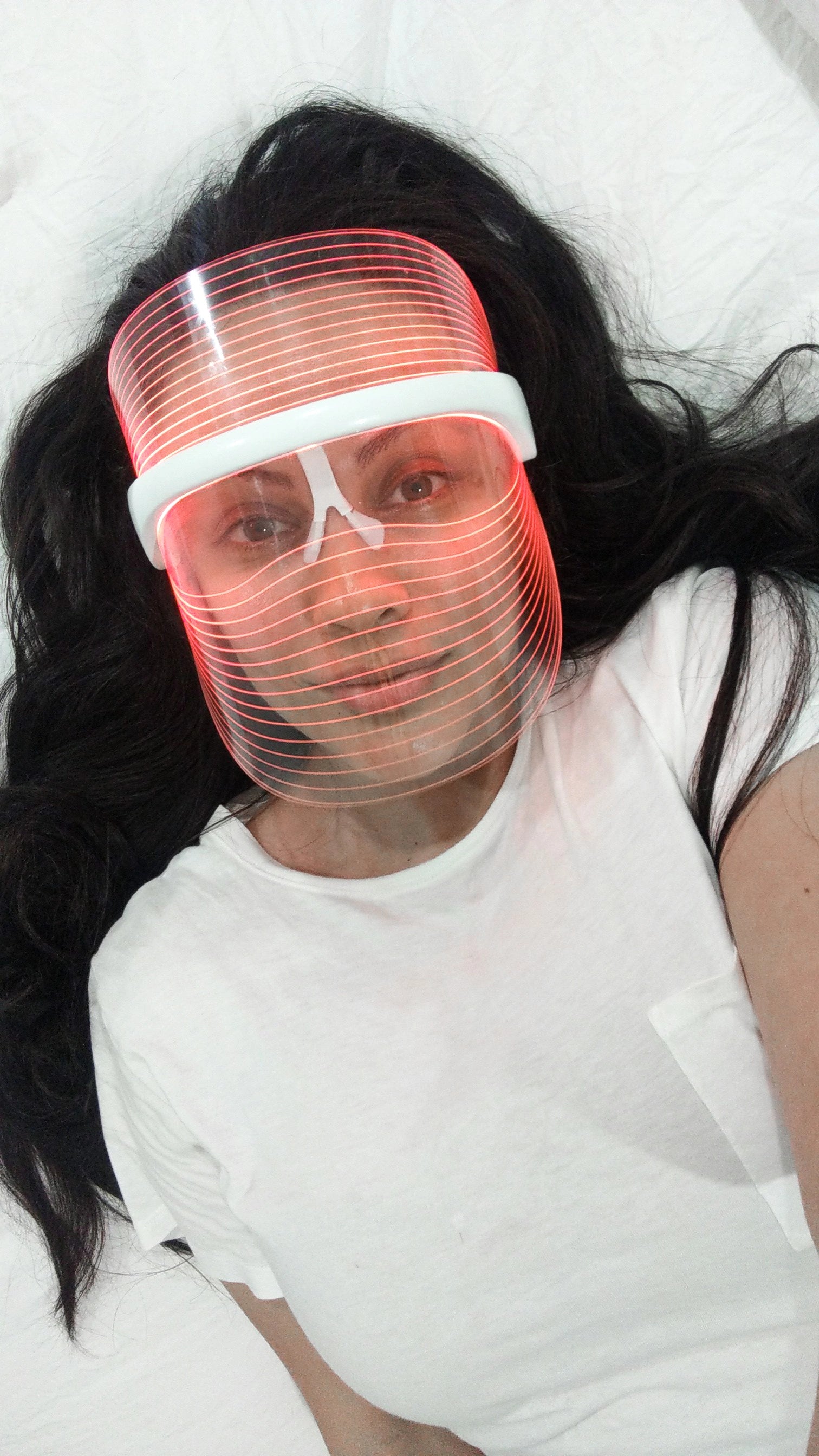 Redlight treatment using Derma Therapy Mask