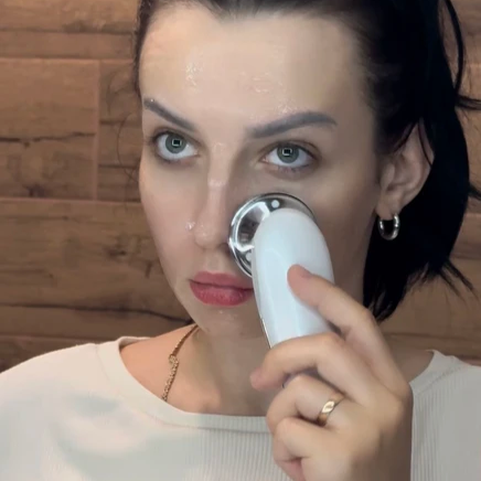 Skin Tightening Device