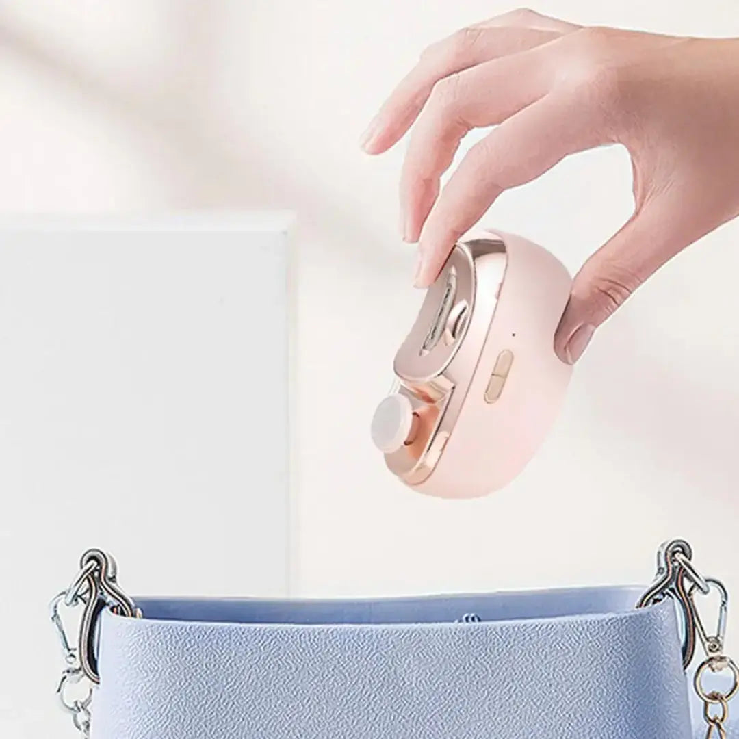 Nail Clipper small and fit in your bag